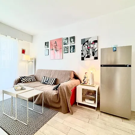Les Baigneuses, - Apartment *